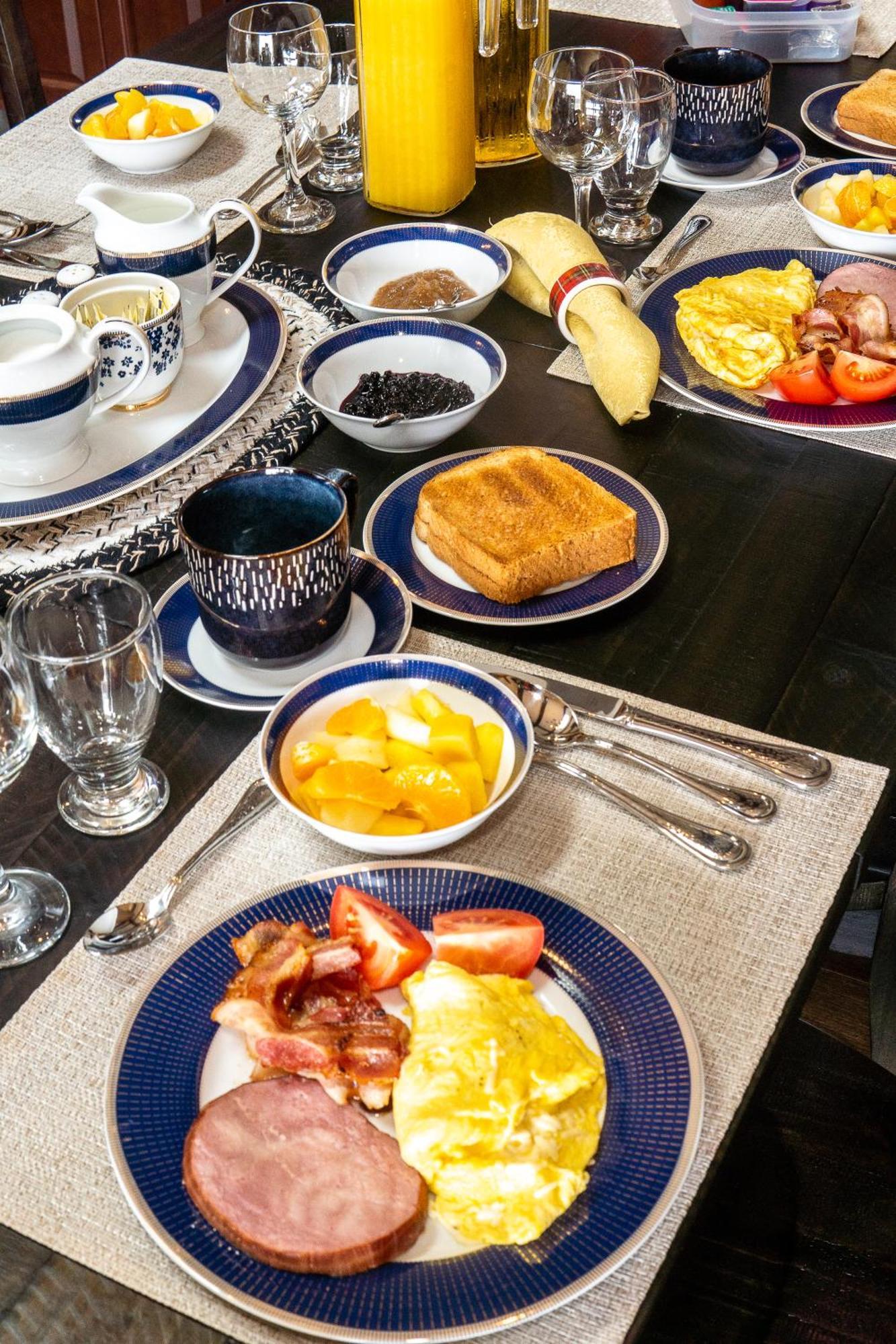Back Home Bed And Breakfast Membertou Chambre photo
